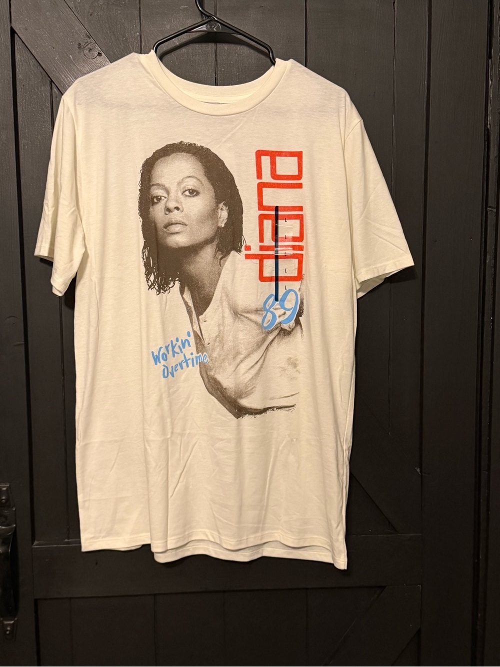 Cream Graphic Short Sleeve Tee with Retro Portrait and Red-Blue Accents